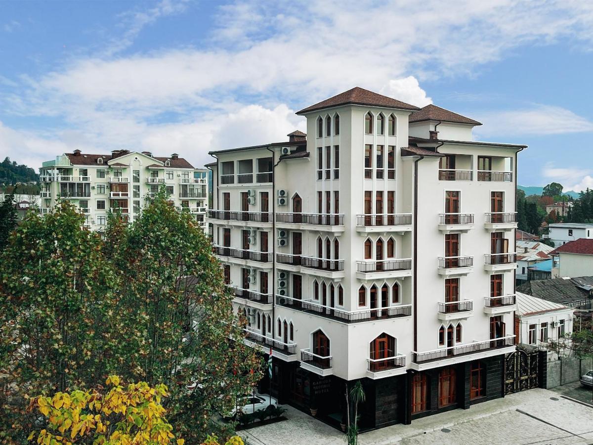 Garuda Boutique Hotel Suhumi Exterior foto